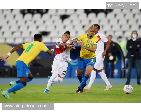 巴西对阵秘鲁精彩赛事回顾CCTV5全程直播盛况分析