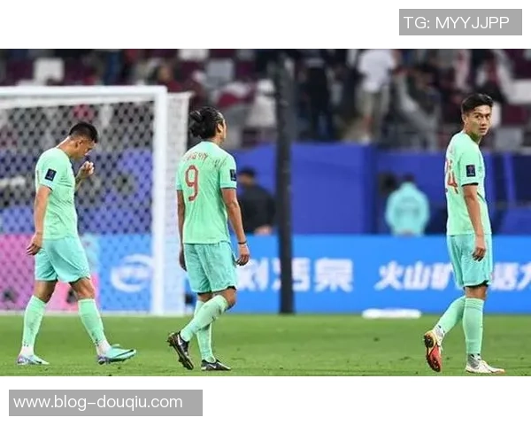 日本队惜败卡塔尔1比2遭遇逆转赛季挑战再升级